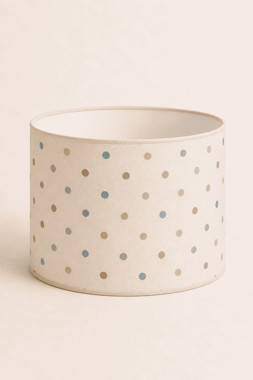 Pantalla infantil lunares