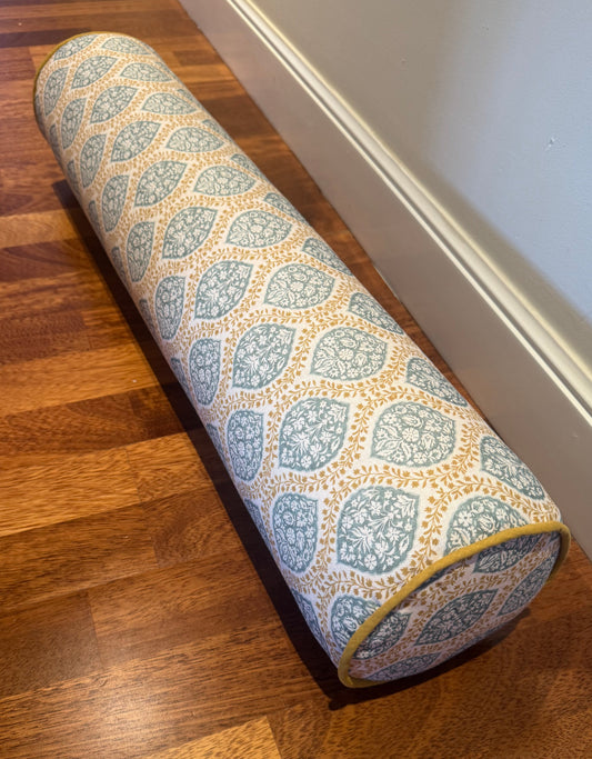 Cojín rulo block print aqua con ribete