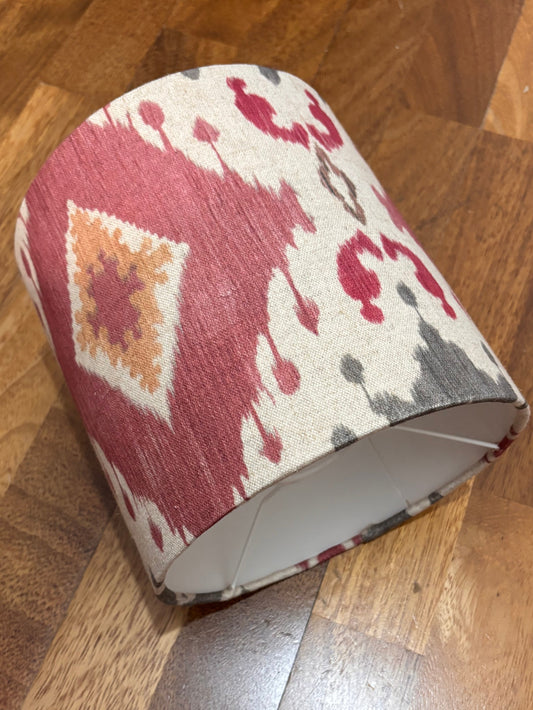 Pantalla tela Kilim burdeos o verde