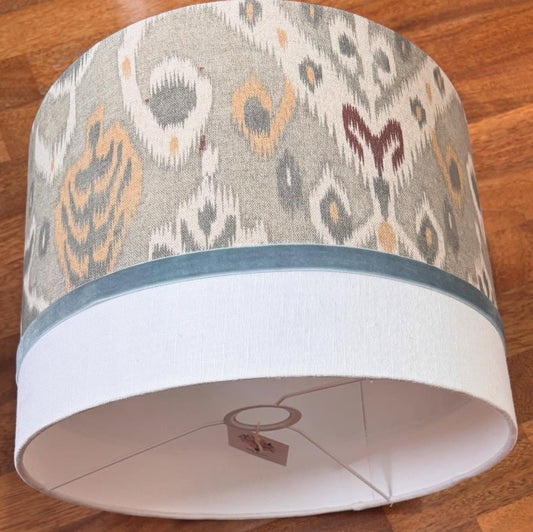 Pantalla Ikat Gris