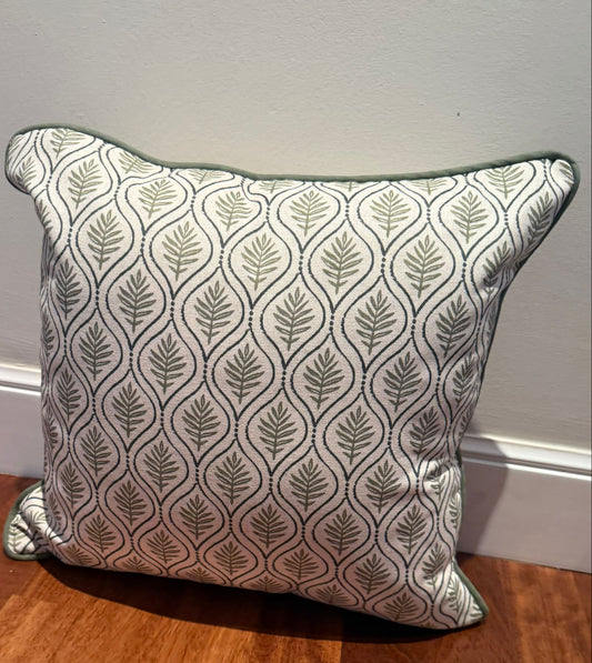 Cojín hojas Wilde
